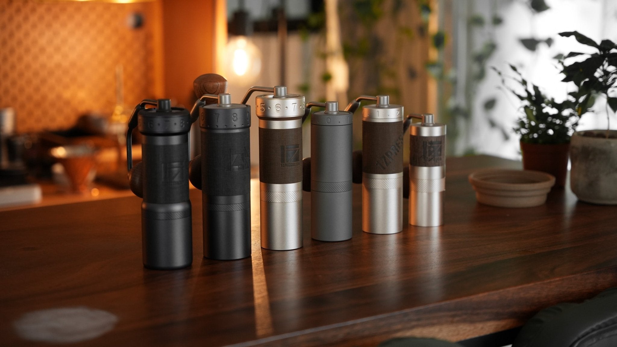 精品手搖磨豆機的選擇指南:1Zpresso磨豆機體驗分享