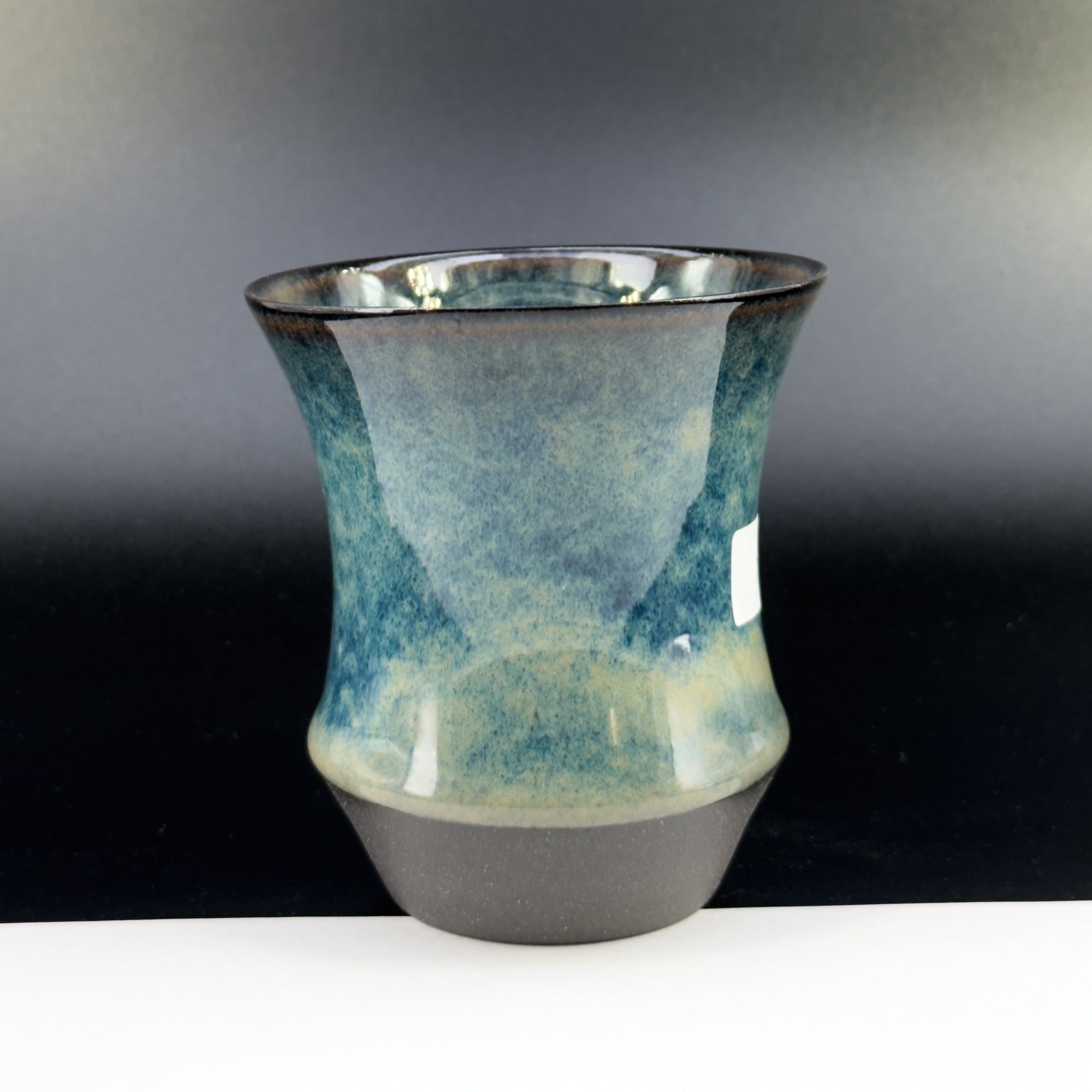 B2002 - Sharing Cup M Size - Drinkable Archive|可飲用留存品