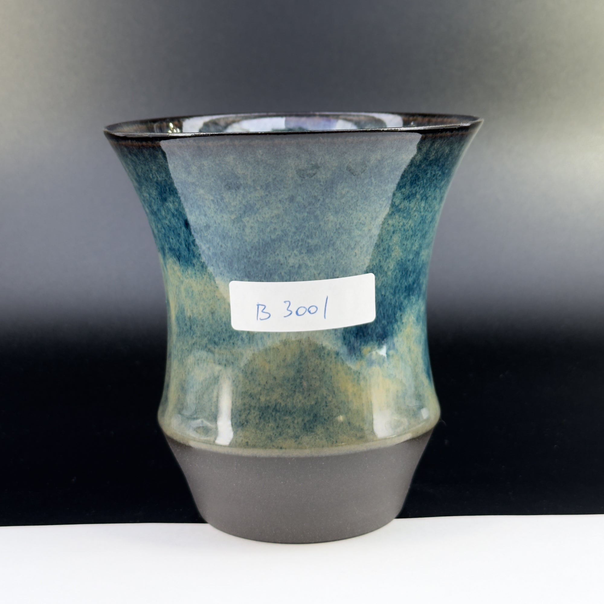 B3001 - Sharing Cup L Size - Drinkable Archive|可飲用留存品