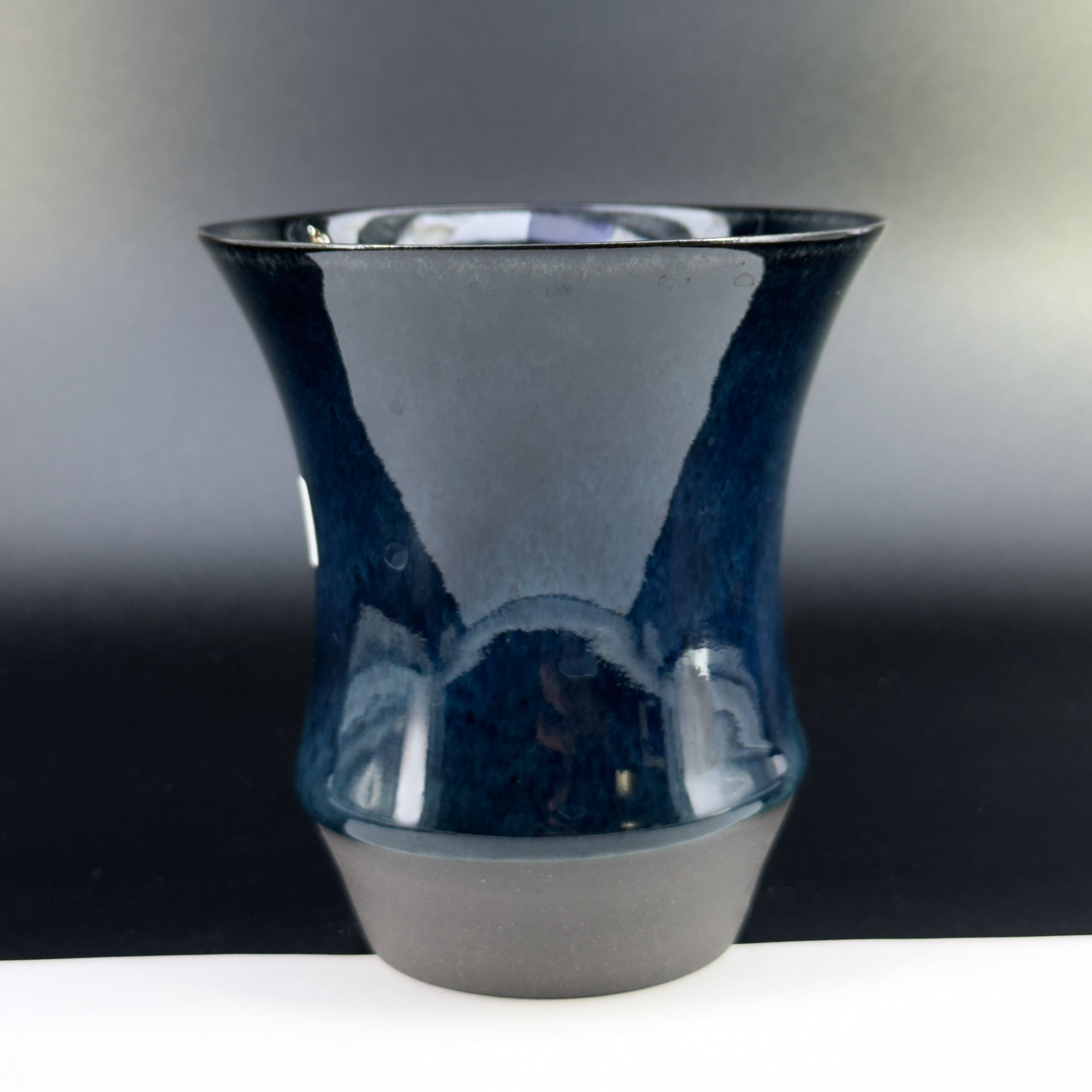 B3005 - Sharing Cup L Size - Drinkable Archive|可飲用留存品