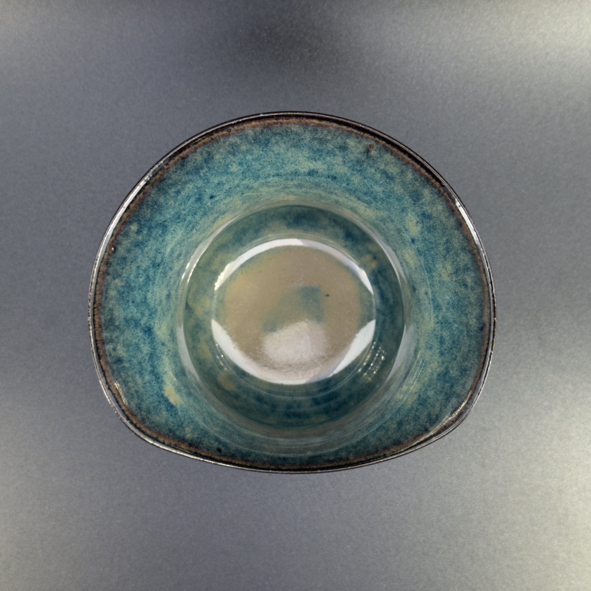 B4001 - Sharing Cup Alpha Size - Drinkable Archive|可飲用留存品