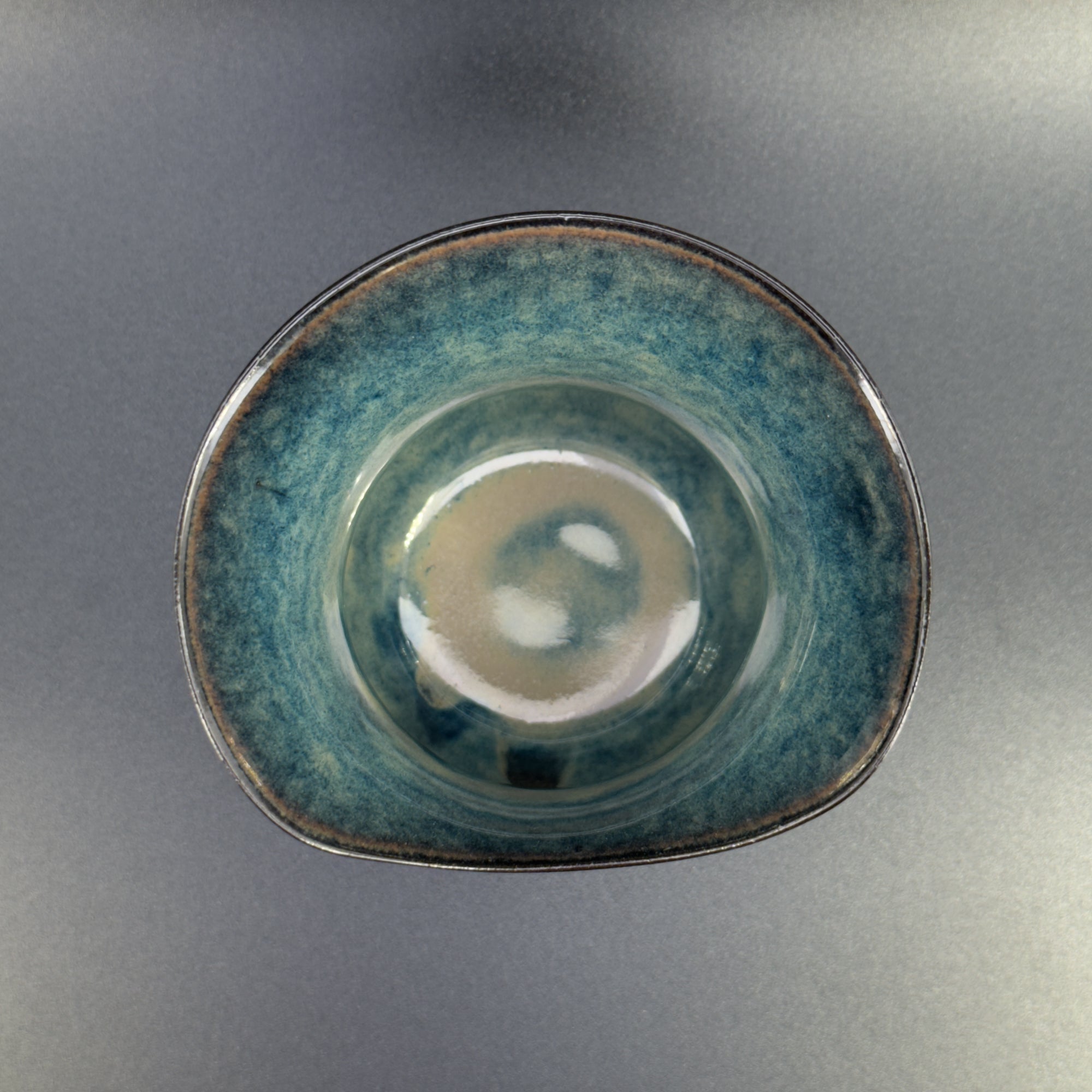 B4002 - Sharing Cup Alpha Size - Drinkable Archive|可飲用留存品