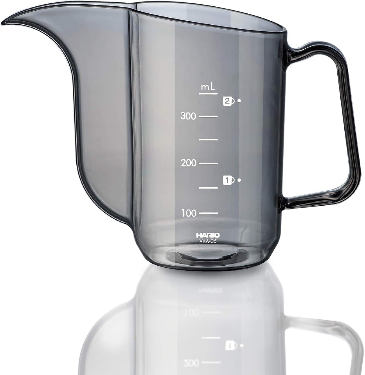 白底 V60 Drip Kettle Air 正面產品圖,可見 100–300 mL 刻度。