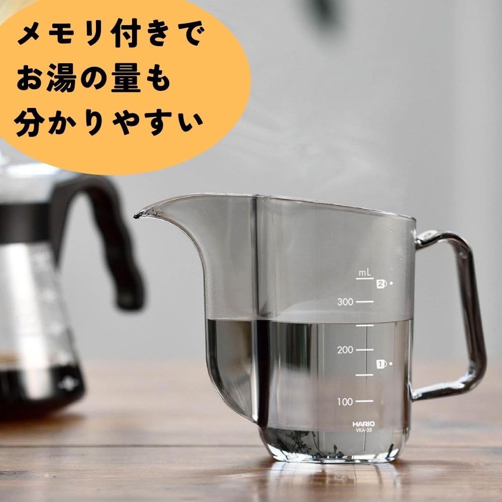 裝水後的 Drip Kettle Air,日文文字說明刻度方便辨識水量。
