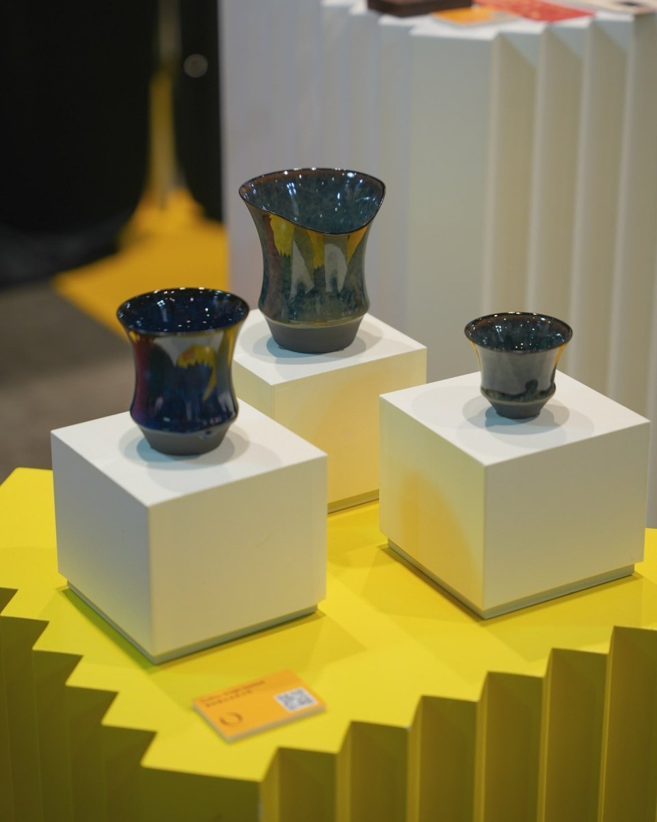 Coffee Stage Sharing Cup 系列三款杯型於 DesignInspire 2025 展台正面展示