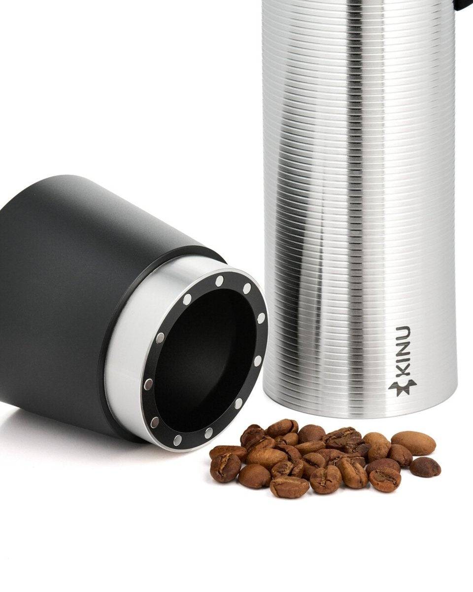 Kinu Grinder M47 Rebel 手搖磨豆機 - Coffee Stage 咖啡舞台