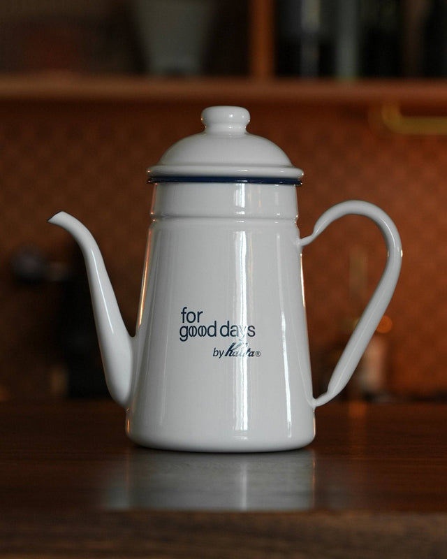 White Kalita enamel pour-over kettle with 'for good days' text, 1L capacity, limited edition coffee brewing equipment for precise water control