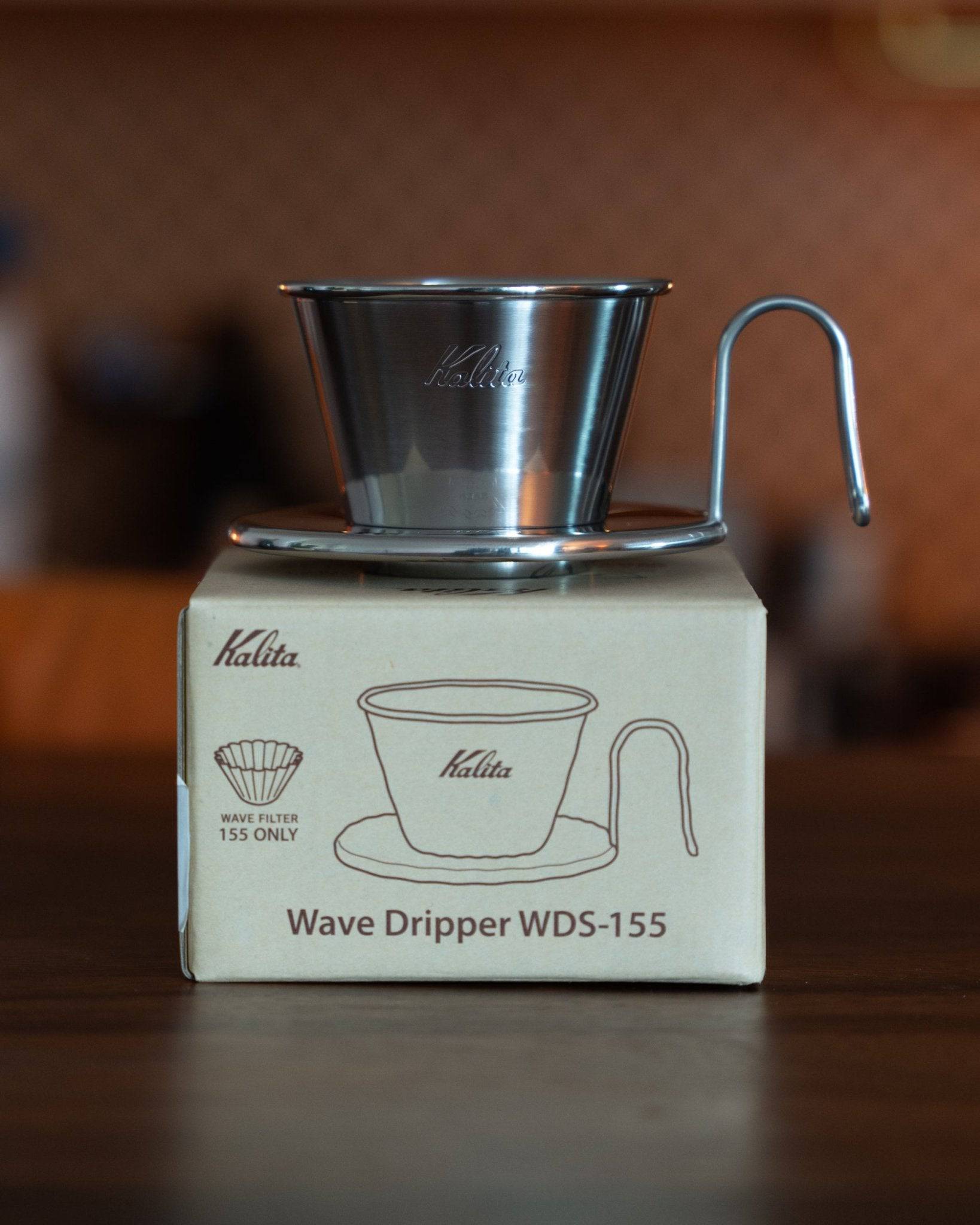 Kalita & TSUBAME WDS-155 stainless steel wave dripper displayed on its product box, showcasing the sleek design and quality craftsmanship of this Japanese-made coffee filter for pour-over brewing