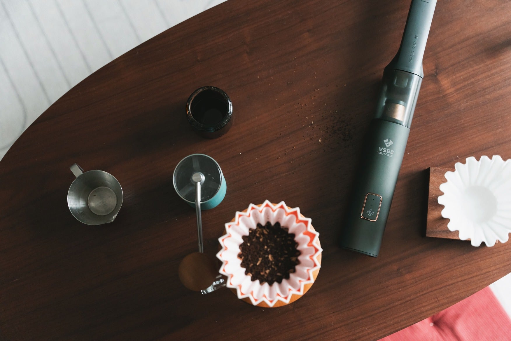 【中伏分享】一年使用咖啡吸塵機心得，VSGO暴風膠囊V1吸塵機/吹氣機 - 咖啡器材
