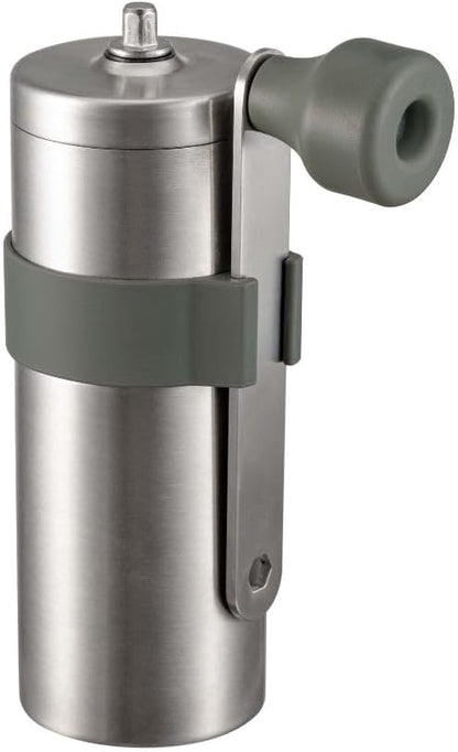 HARIO V60 Outdoor 金屬磨豆機收起搖柄後的筒身（O-VMM-1-HSV・圖 3）