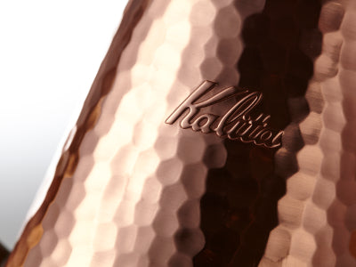 Kalita Drip Pot Slim 700 系列铜壶身 Kalita 压印细节