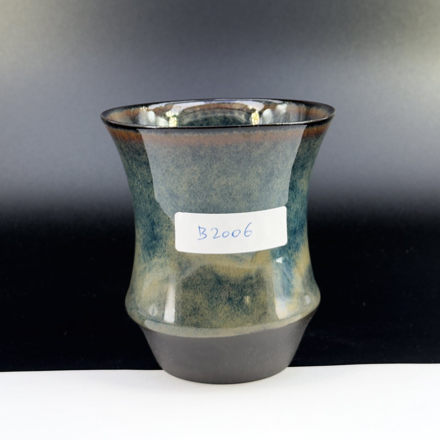 B2006 - Sharing Cup M Size - Drinkable Archive｜可飲用留存品