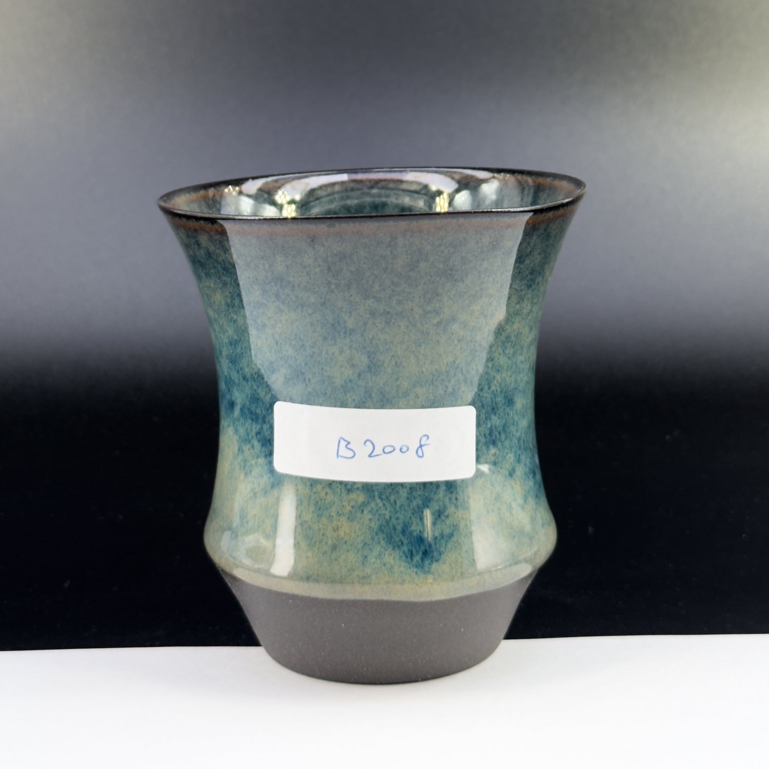 B2008 - Sharing Cup M Size - Drinkable Archive｜可飲用留存品
