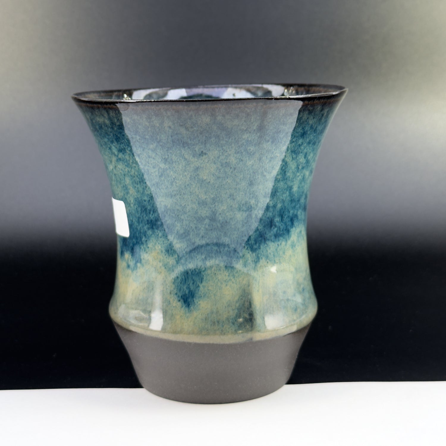 B3001 - Sharing Cup L Size - Drinkable Archive｜可飲用留存品