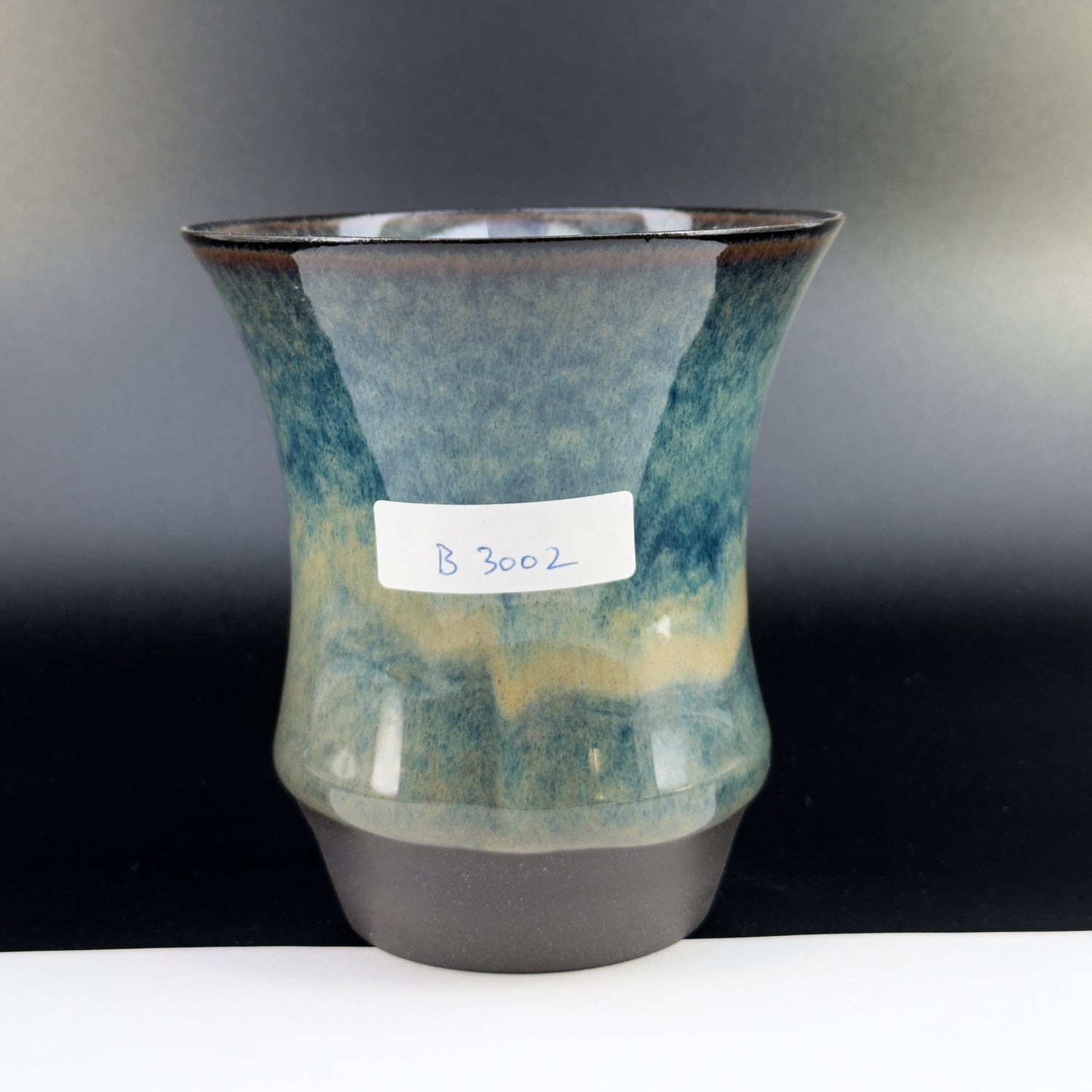 B3002 - Sharing Cup L Size - Drinkable Archive｜可飲用留存品