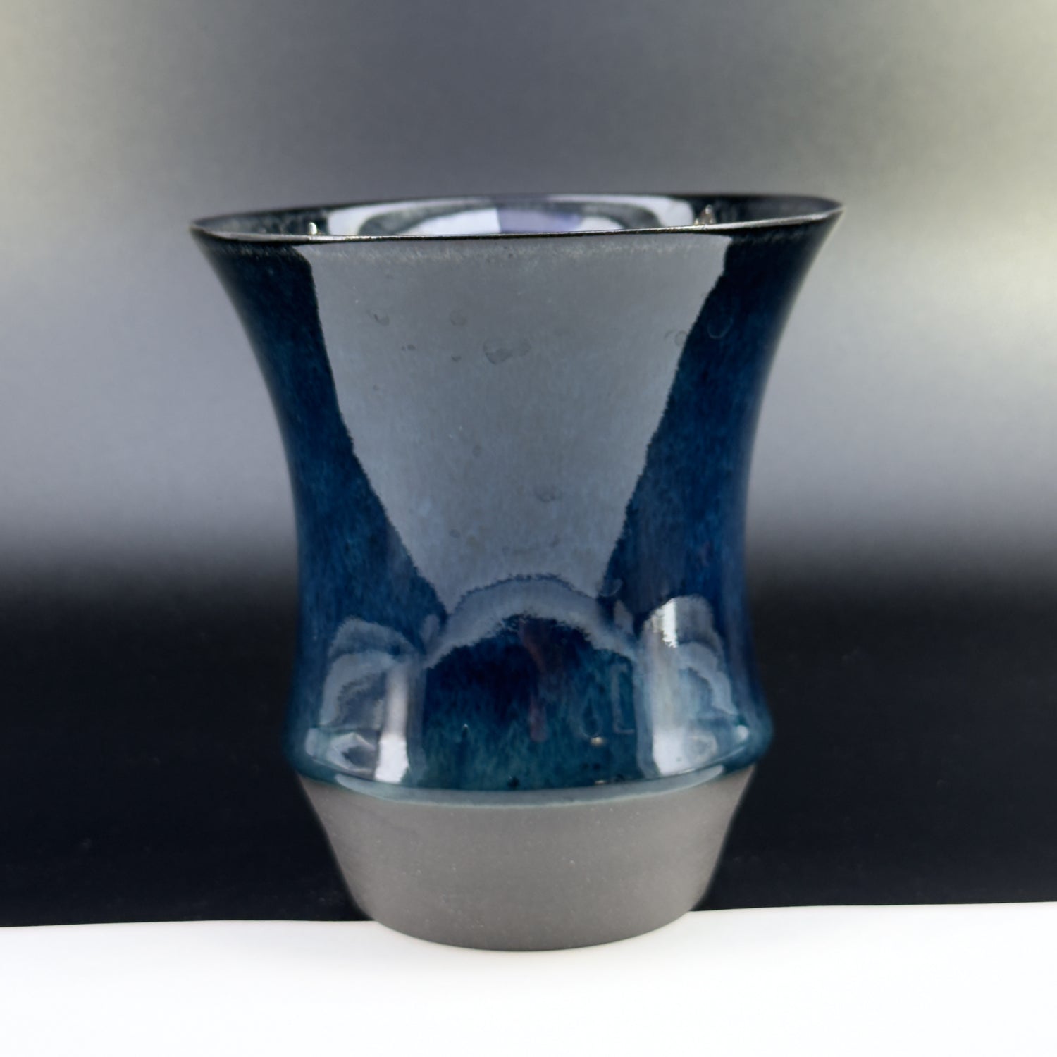 B3005 - Sharing Cup L Size - Drinkable Archive｜可飲用留存品