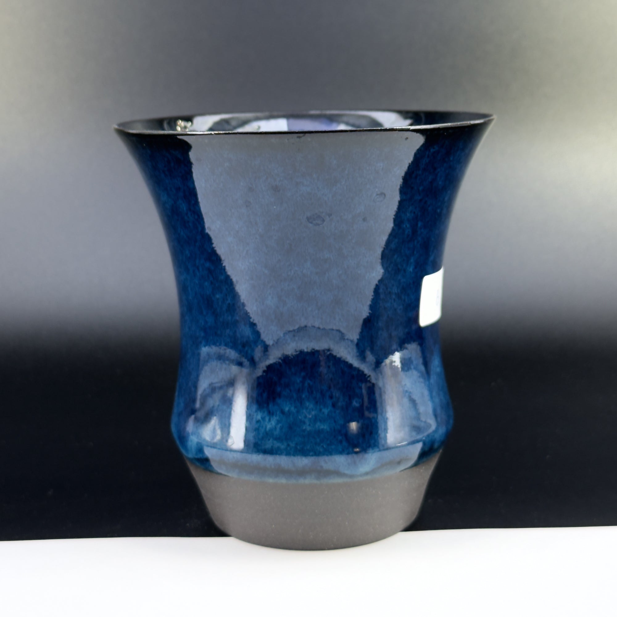 B3006 - Sharing Cup L Size - Drinkable Archive｜可飲用留存品