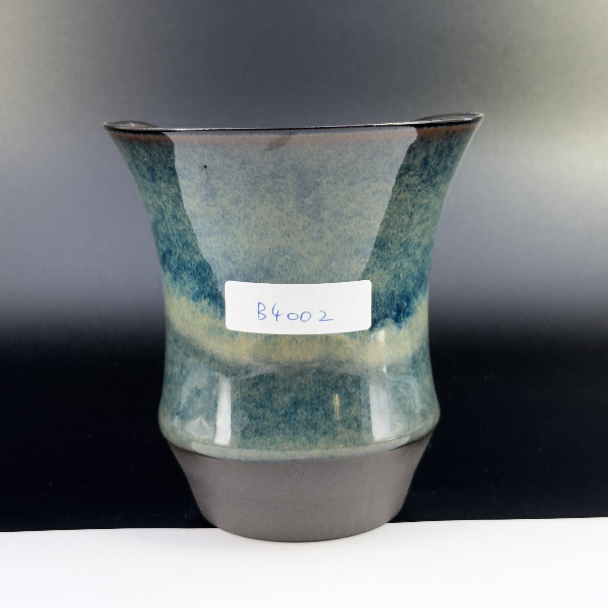 B4002 - Sharing Cup Alpha Size - Drinkable Archive｜可飲用留存品
