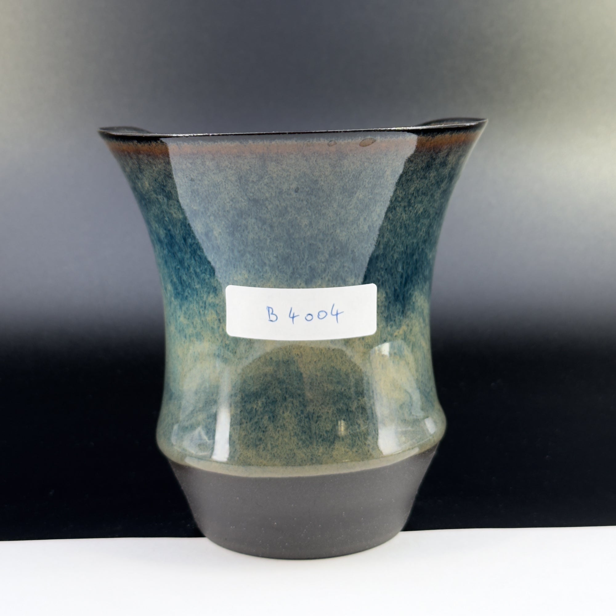 B4004 - Sharing Cup Alpha Size - Drinkable Archive｜可飲用留存品