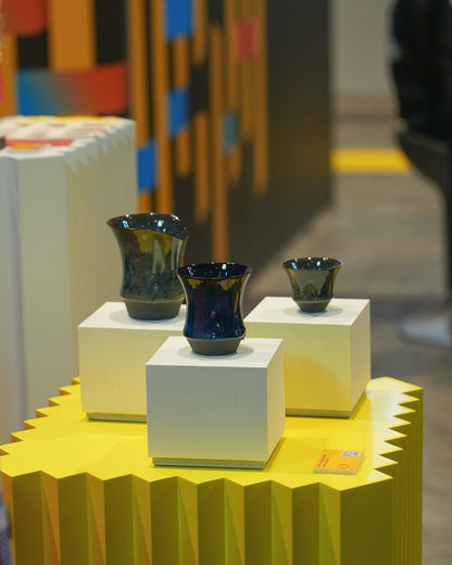 Coffee Stage Sharing Cup 系列於 DesignInspire 2025 展示，右側為 S Size 小容量陶瓷品飲杯