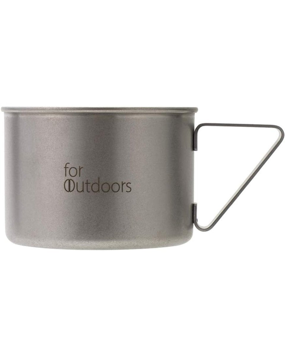 Kalita for Outdoors 370ml 不鏽鋼杯的系列標誌、杯身與金屬手柄