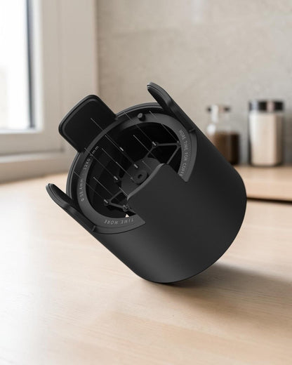 TIMEMORE 泰摩 Autospin 旋影電動針式佈粉器 58mm－黑色斜角機構與細針視圖